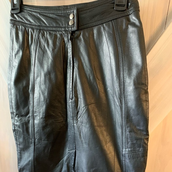 Sold❣️Vintage Leather Pencil Skirt - Picture 8 of 8